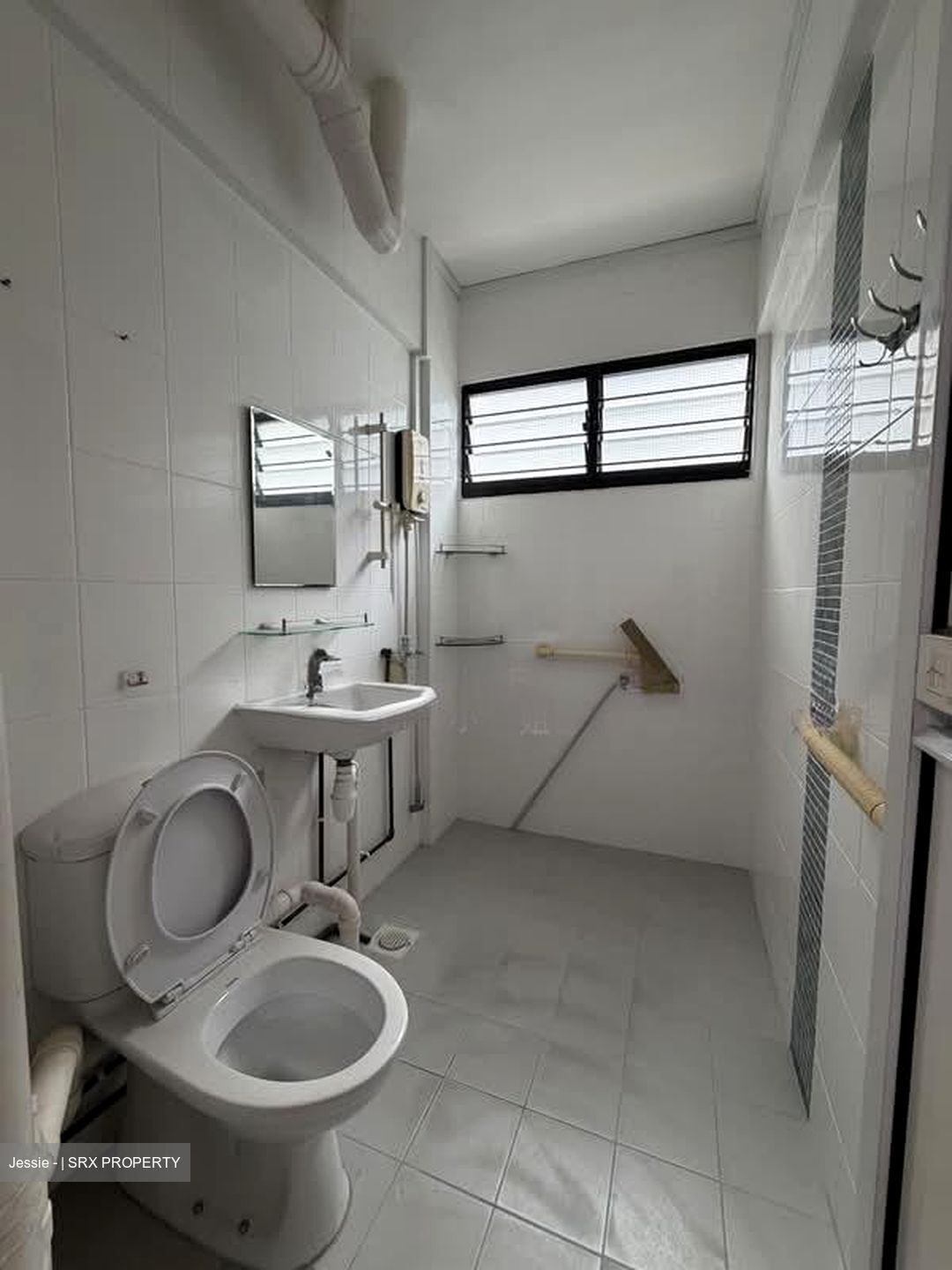 Blk 160 Bukit Batok Street 11 (Bukit Batok), HDB 4 Rooms #583432071